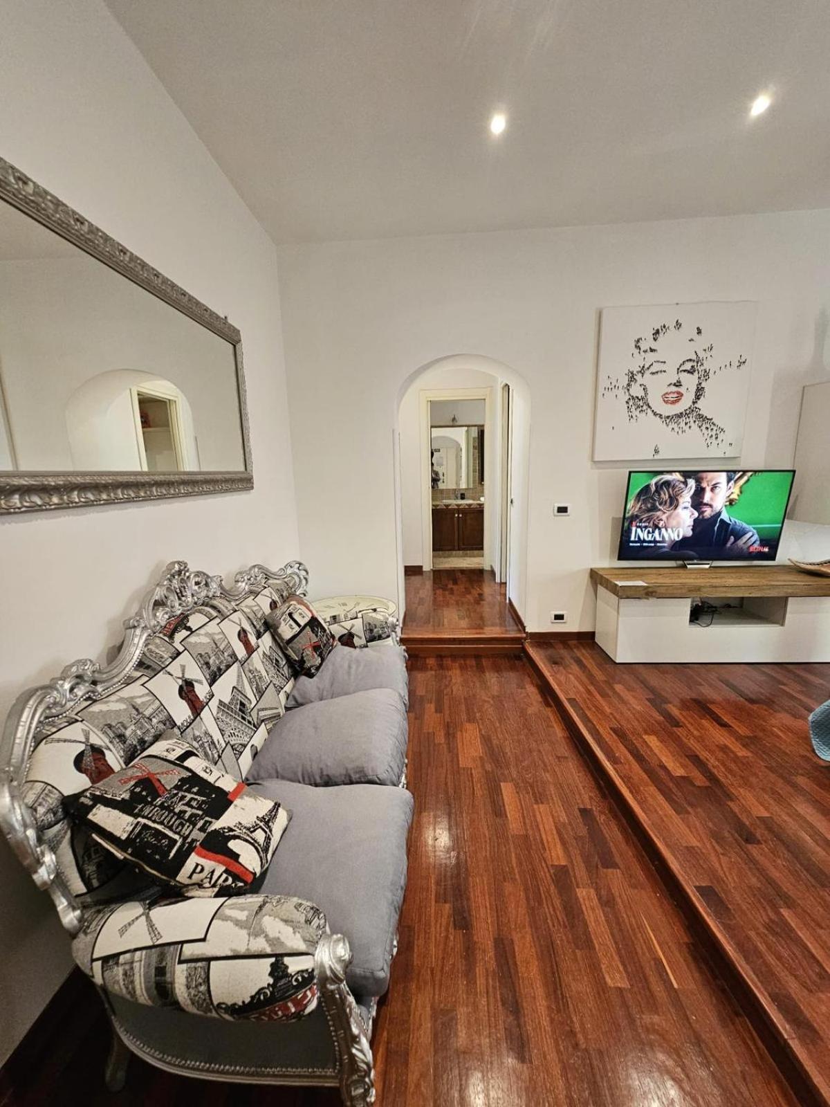 Apartmán A Casa Di Luca Řím Exteriér fotografie