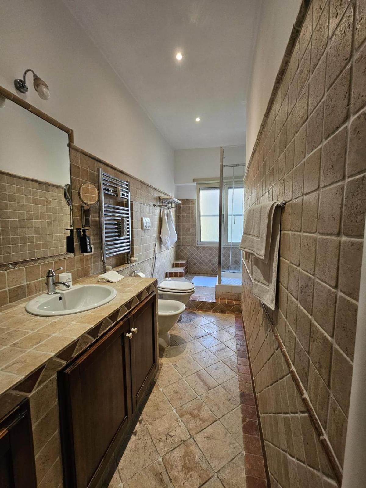 Apartmán A Casa Di Luca Řím Exteriér fotografie
