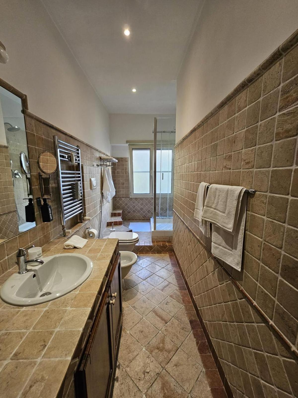 Apartmán A Casa Di Luca Řím Exteriér fotografie